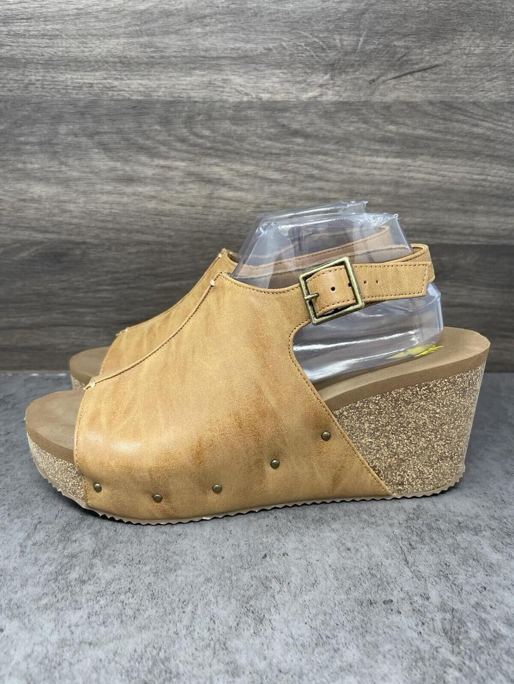 Volatile Division Shoes Womens Size 10 Brown Leather Platform Wedge Sandals